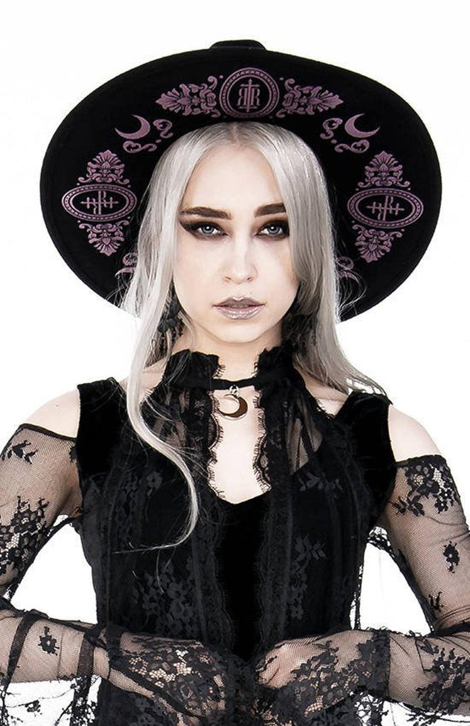 Restyle - Gothic Hat with Burgundy Monogram Baroque style - Wild Star Hearts 